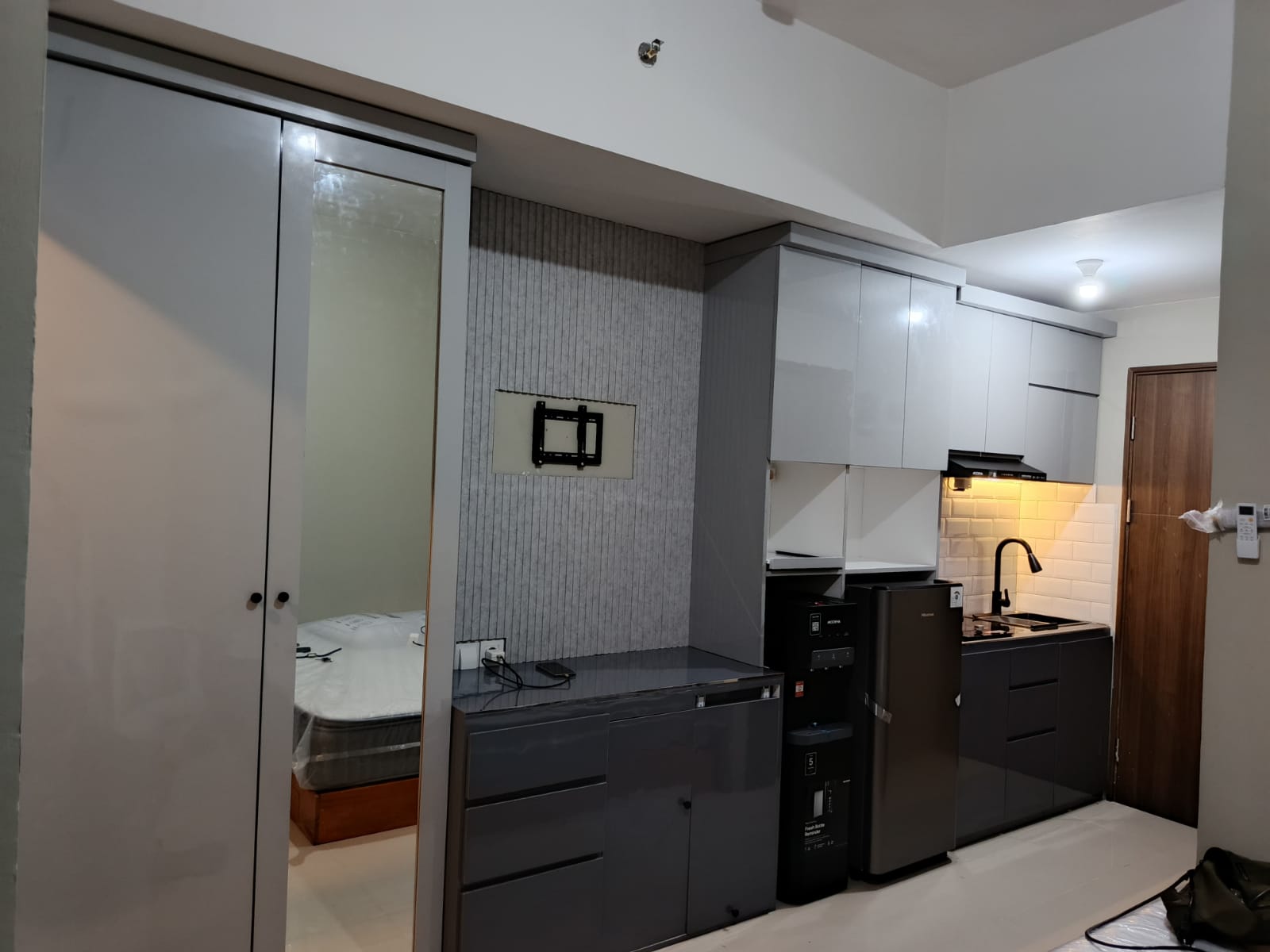 KITCHEN SET MINIMALIS MODERN
